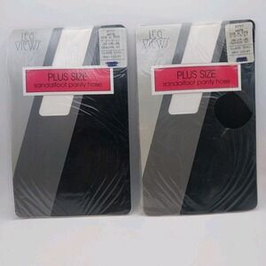 Vtg. XL White Nylon Sandalfoot Pantyhose Gold Circle Leg Views 150-175 Ib 2 pair